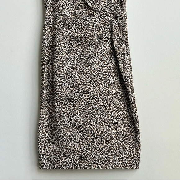 J. McLaughlin Anne Dress Tan Micro Animal Print Sheath Sleeveless Size 2 - Picture 3 of 12